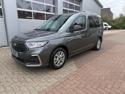 Gebraucht Ford Tourneo Connect Titanium 114 PS (83 kW) 2024 Cyclone graphite grey Van / Kleinbus