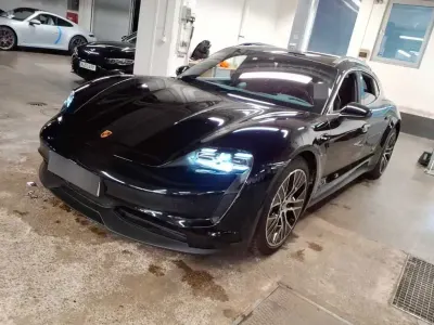 Gebraucht Porsche Taycan 4S Chrono 419 kW (571 PS) 2023 Schwarz Limousine