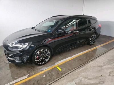 Gebraucht Ford Focus RS 182 PS (133 kW) 2022 Schwarz Kombi