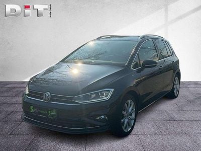Gebraucht VW Golf Sportsvan Highline 131 PS (96 kW) 2018 Deep black perleffekt Van / Kleinbus