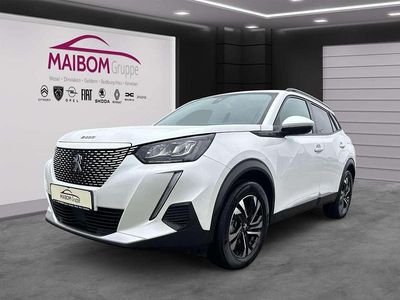 Weiß Gebraucht 2021 Peugeot e-2008 Allure SUV | 15.990 € (Guter Preis)