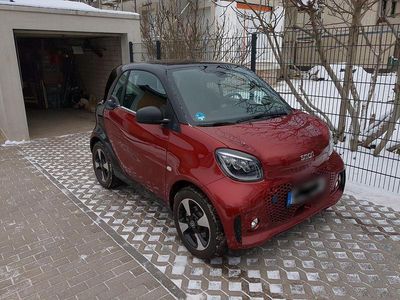 Rot Gebraucht 2022 Smart ForTwo Coupé Coupé | 12.500 € (Fairer Preis)