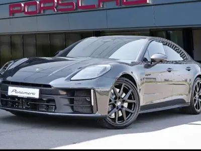 Neu Porsche Panamera 4 E-Hybrid 470 PS (345 kW) 2026 Grau Kleinwagen