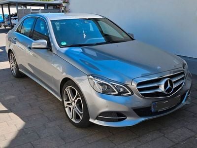 Mercedes E220