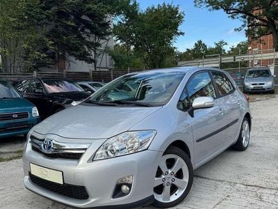 Toyota Auris Hybrid