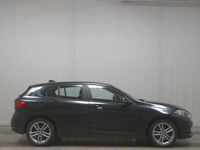 Schwarz Gebraucht 2023 BMW 118 Advantage Kleinwagen | 23.480 € (Guter Preis)