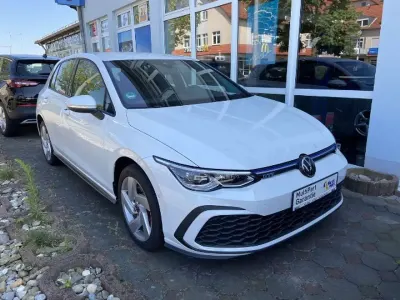 Gebraucht VW Golf VIII GTE 150 PS (110 kW) 2022 Weiß Limousine