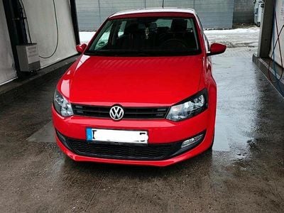 Gebraucht VW Polo 69 PS (50 kW) 2011 Rot Kleinwagen