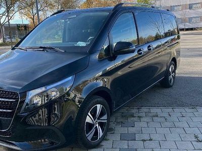 Usata Mercedes V220 163 CV (119 kW) 2024 Nero Monovolume