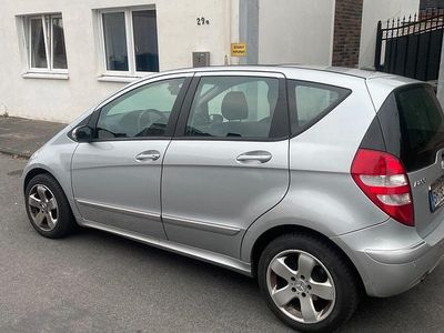 Mercedes A200