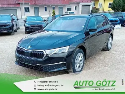 Gebraucht Skoda Octavia Selection 150 PS (110 kW) 2022 Schwarz Kombi