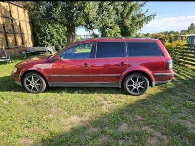 Usata VW Passat 150 CV (110 kW) 1997 Rosso Station wagon