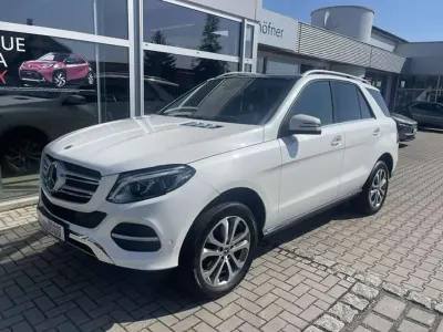Gebraucht Mercedes GLE350 Exclusive 258 PS (189 kW) 2018 Diamond white metallic SUV