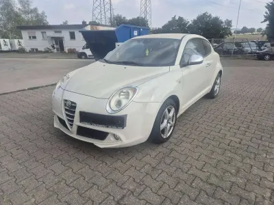 Gebraucht Alfa Romeo MiTo Turismo 95 PS (69 kW) 2012 Beige Kleinwagen