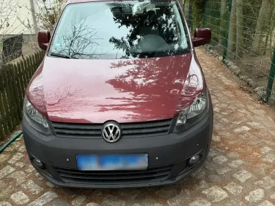Gebraucht VW Caddy 86 PS (63 kW) 2011 Rot Van / Kleinbus