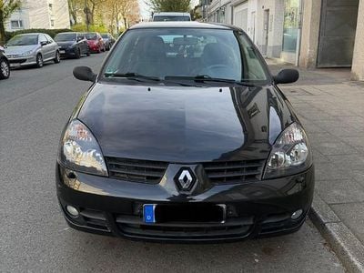 Gebraucht Renault Clio II 58 PS (42 kW) 2008 Schwarz Limousine