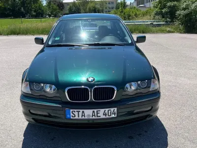 Gebraucht BMW 320 150 PS (110 kW) 1999 Grün Limousine