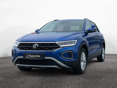 Gebraucht VW T-Roc Life 150 PS (110 kW) 2023 Blau SUV