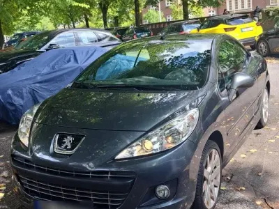 Gebraucht Peugeot 207 120 PS (88 kW) 2012 Grau Limousine