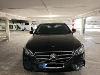 Gebraucht Mercedes E300 AMG line 306 PS (225 kW) 2020 Schwarz Limousine