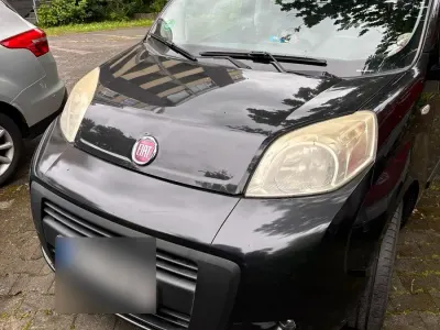 Gebraucht Fiat Qubo Trekking 75 PS (55 kW) 2010 Schwarz Van / Kleinbus