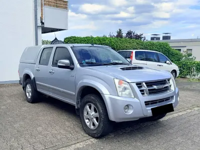 Gebraucht Isuzu D-Max 163 PS (119 kW) 2010 Silber Pickup