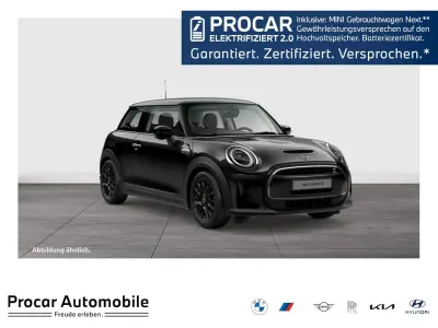 Gebraucht Mini Cooper SE 135 kW (184 PS) 2023 Schwarz Kleinwagen