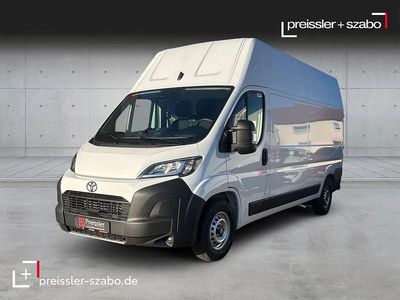 Weiß Gebraucht 2024 Toyota Proace Van / Kleinbus | 30.896 € (Guter Preis)