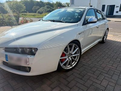 Alfa Romeo 159