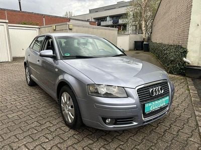 Gebraucht Audi A3 Attraction 116 PS (85 kW) 2005 Silber Kleinwagen