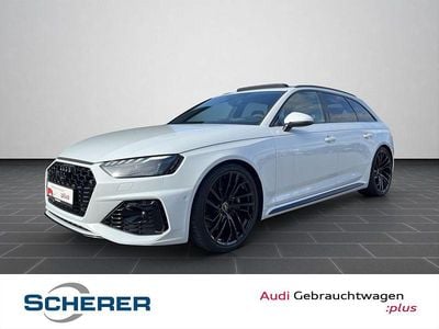Gebraucht Audi RS4 Advanced 450 PS (330 kW) 2022 Gletscherweiß metallic (metallic) Kombi
