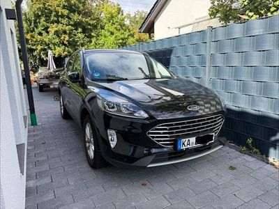 Gebraucht Ford Kuga Titanium 152 PS (111 kW) 2021 Schwarz SUV