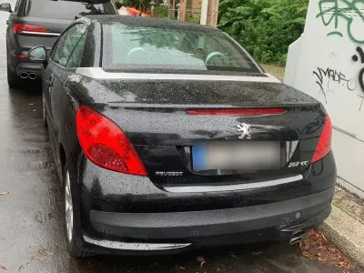Gebraucht Peugeot 207 CC 2008 Schwarz Cabrio