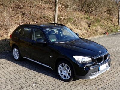 gebraucht BMW X1 sDrive 18i XLine | Xenon | Anhängerkupplung