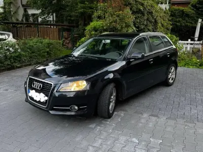 Gebraucht Audi A3 105 PS (77 kW) 2013 Schwarz Kleinwagen