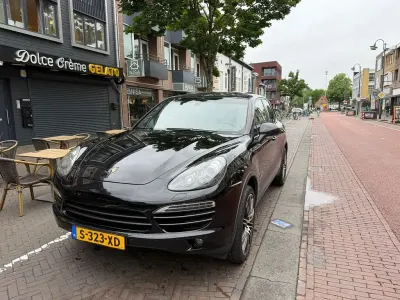 Gebraucht Porsche Cayenne Platinum Edition 245 PS (180 kW) 2013 Schwarz SUV