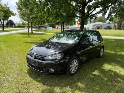 Gebraucht VW Golf VI 122 PS (89 kW) 2010 Schwarz Kleinwagen