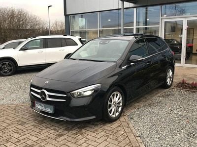 Gebraucht Mercedes B200 Style 150 PS (110 kW) 2022 Schwarz Van / Kleinbus