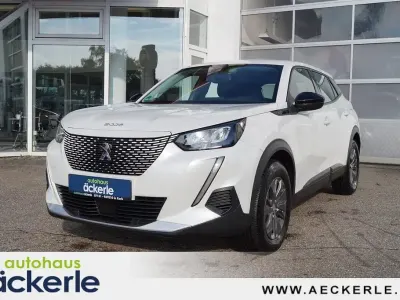 Second-hand Peugeot e-2008 Active 100 kW (136 CP) 2022 Alb SUV
