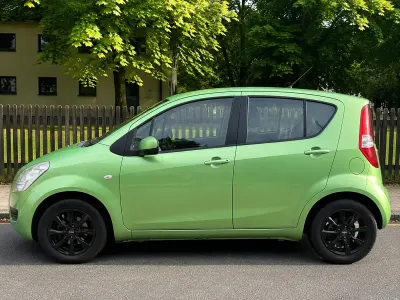 Gebraucht Suzuki Splash 86 PS (63 kW) 2009 Grün Kleinwagen