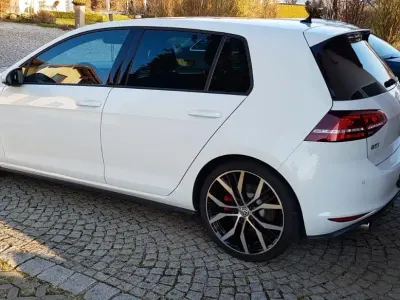 Gebraucht VW Golf VII GTI 220 PS (161 kW) 2016 Weiß Limousine