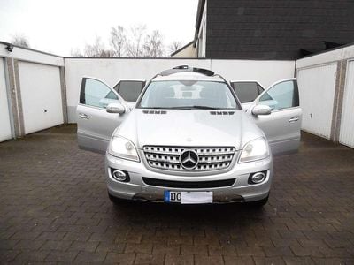 Usata Mercedes ML320 Exclusive 224 CV (164 kW) 2006 Argento SUV