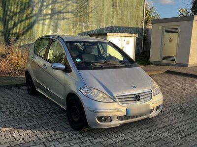 Second-hand Mercedes A150 Elegance 95 CP (69 kW) 2006 Argintiu Berlinǎ