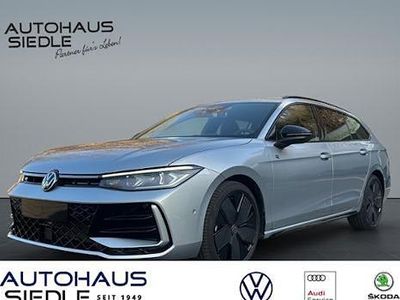 Neu VW Passat R-line 193 PS (141 kW) 2026 Silbern Kombi