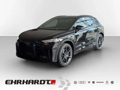 Neu Audi e-tron S-Line 219 kW (299 PS) 2026 Mythosschwarz metallic SUV