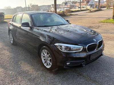 Gebraucht BMW 116 Advantage 109 PS (80 kW) 2017 Schwarz Kleinwagen