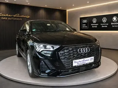 Gebraucht Audi Q3 Sportback S-Line 150 PS (110 kW) 2025 Mythosschwarz metallic SUV