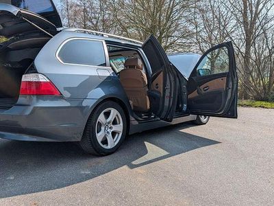 Gebraucht BMW 525 Performance 197 PS (144 kW) 2007 Blau Kombi