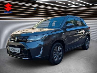 Neu Suzuki Vitara Comfort 109 PS (80 kW) 2025 Silber SUV