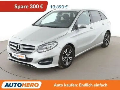 Gebraucht Mercedes B180 Style 122 PS (89 kW) 2018 Polarsilber Kleinwagen